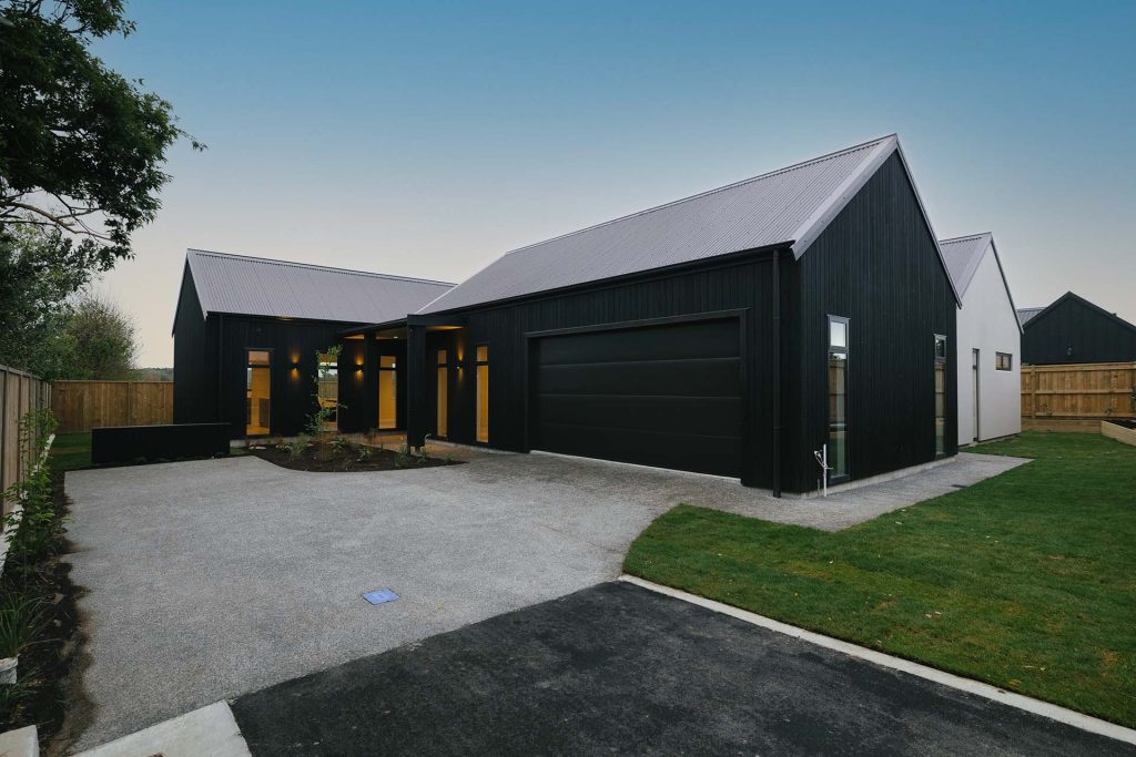 Pavilion Life Spec Build